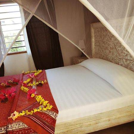 Bed and Breakfast Nyumba Ya Afrika Watamu Exterior foto