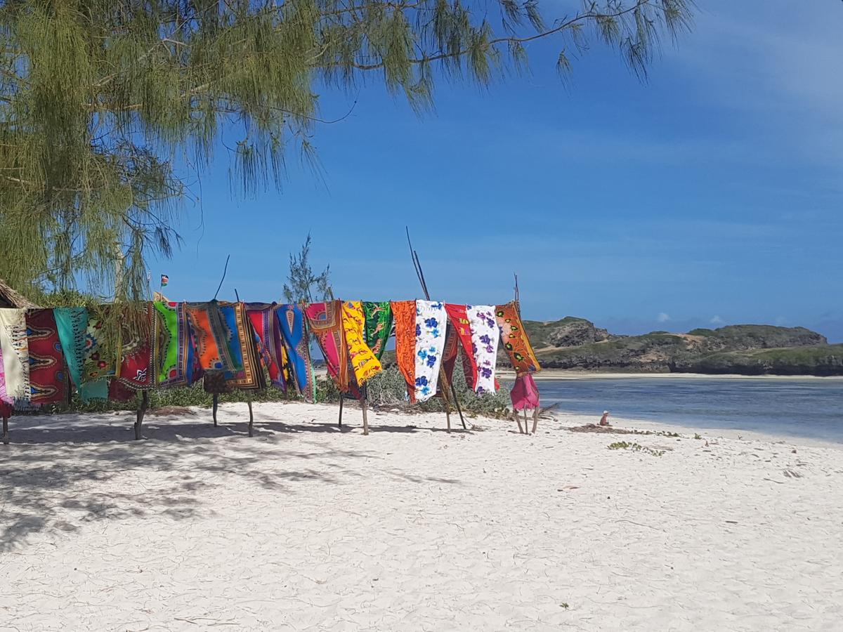 Bed and Breakfast Nyumba Ya Afrika Watamu Exterior foto