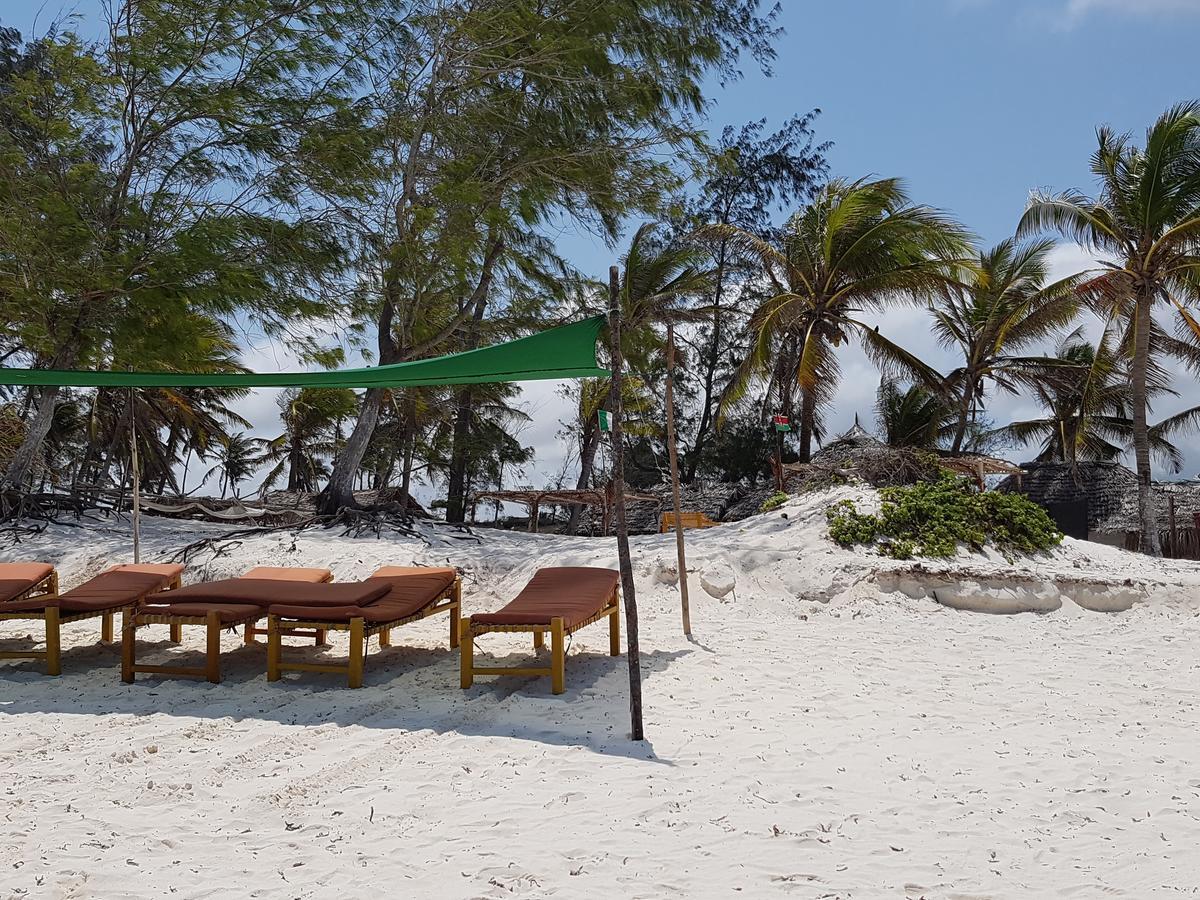 Bed and Breakfast Nyumba Ya Afrika Watamu Exterior foto