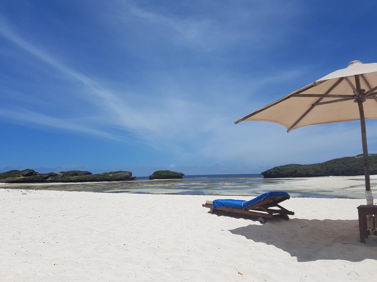 Bed and Breakfast Nyumba Ya Afrika Watamu Exterior foto