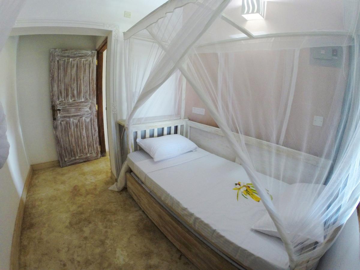 Bed and Breakfast Nyumba Ya Afrika Watamu Exterior foto