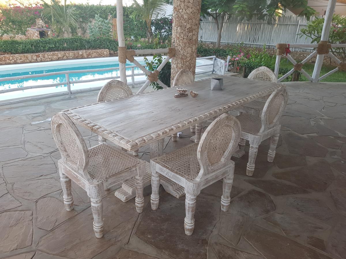 Bed and Breakfast Nyumba Ya Afrika Watamu Exterior foto