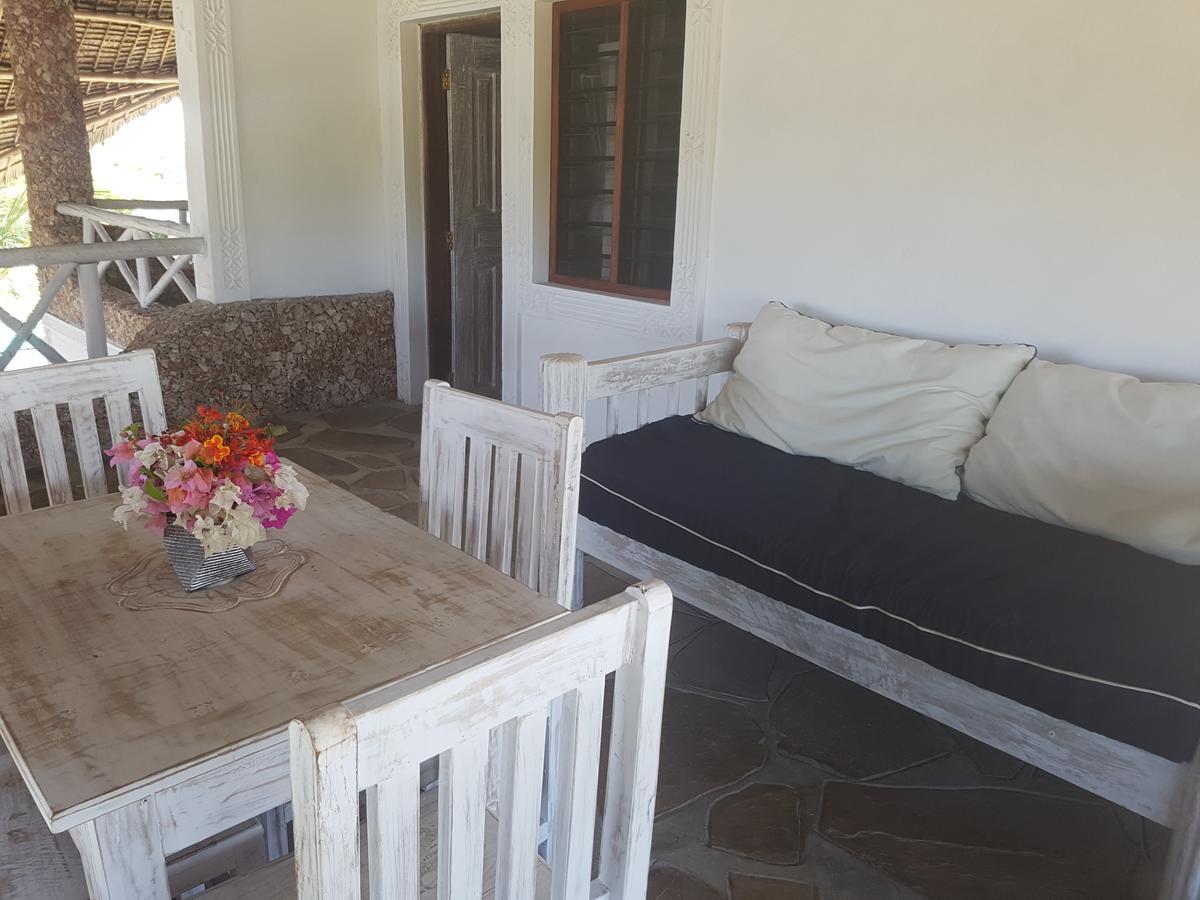 Bed and Breakfast Nyumba Ya Afrika Watamu Exterior foto