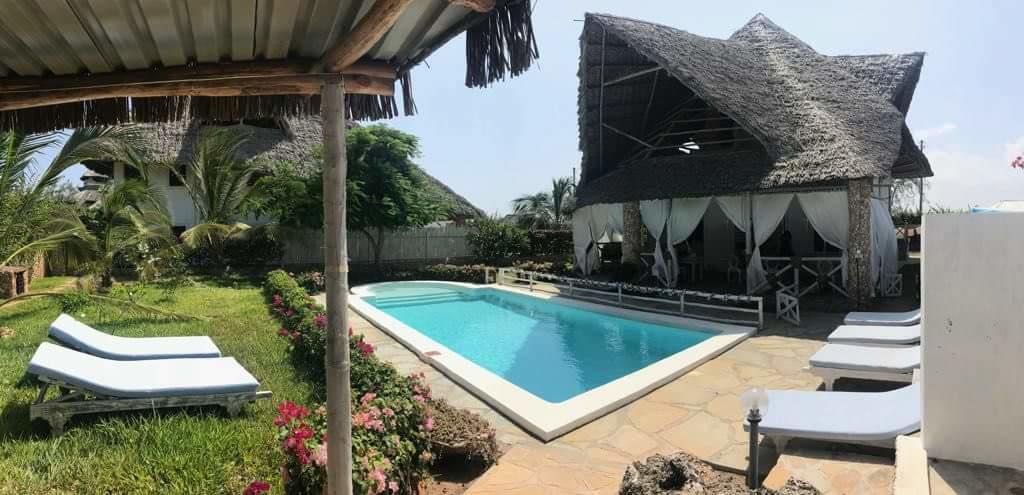 Bed and Breakfast Nyumba Ya Afrika Watamu Exterior foto